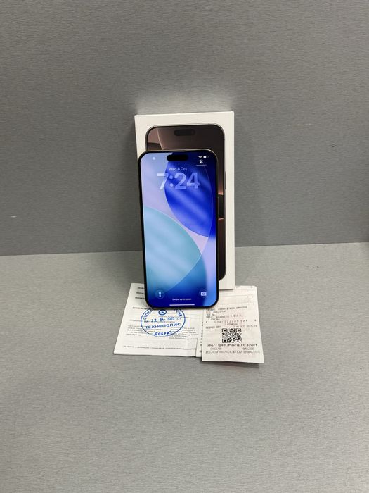 Продавам отличен iPhone 16 PRO MAX 512 GB
