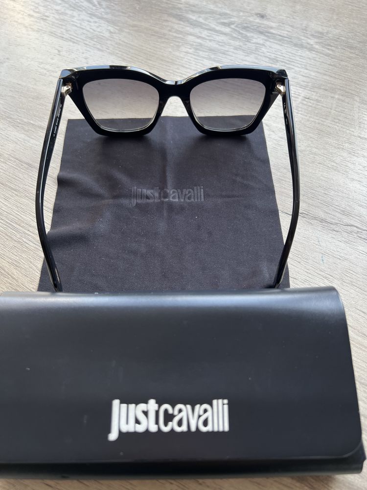 Дамски слънчеви очила Just Cavalli