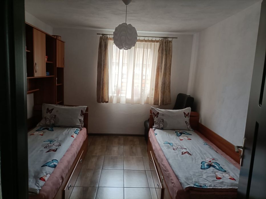 Casa regim hotelier 8-12 persoane