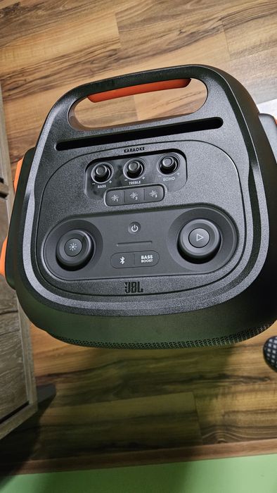 Jbl partybox 710