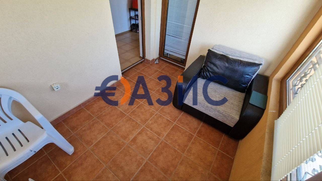 Продава се Двустаен апартамент в Свети Влас - 75 кв.м за 1111 €/кв.м - Снимка #13