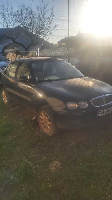 Vand rover 25 motr 1 4 masina merge nu are itp asigurare