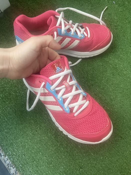 Adidasi adidas panza