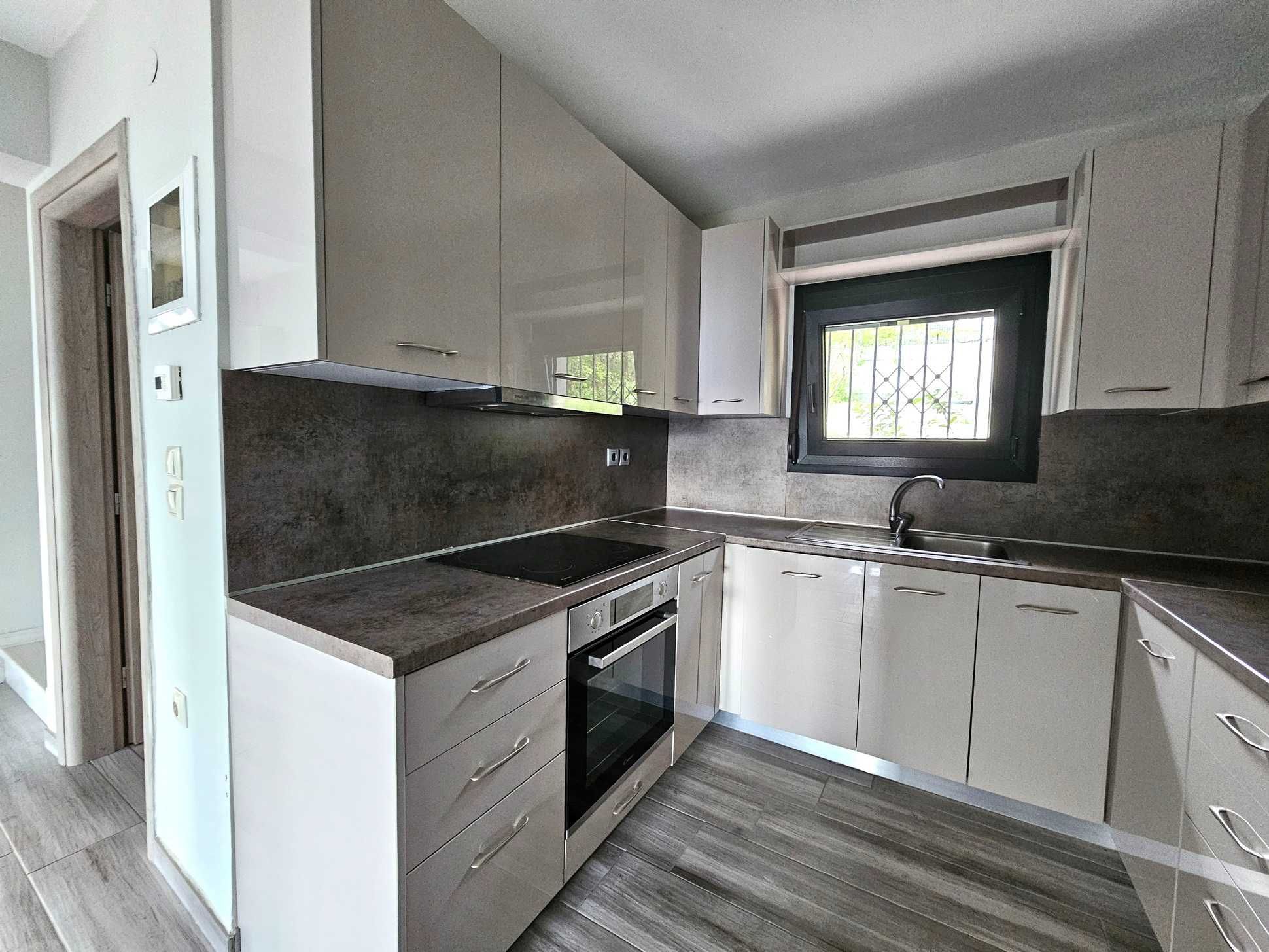 ПРОДАВА се самостоятелна къща 181 кв.м в Palio, Кавала (код 8194)