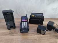 Motorola MicroTAC 9800x - telefon de colectie din 1989