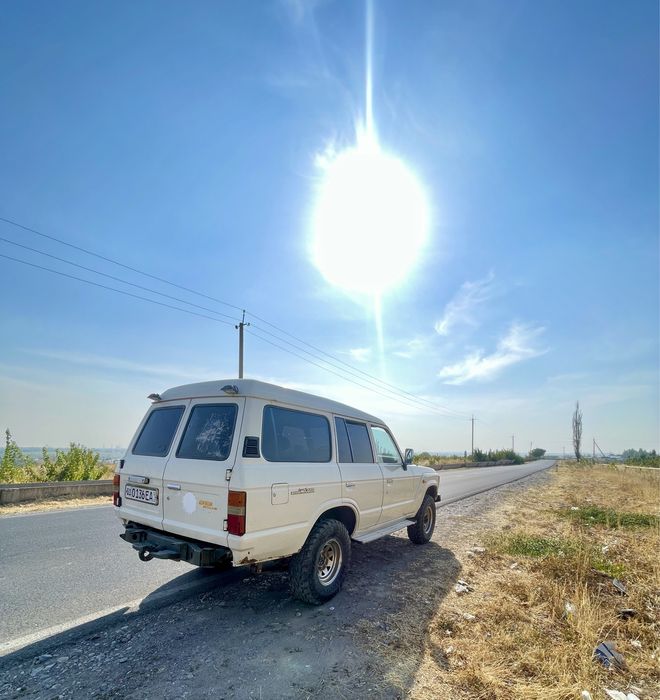 Toyota Land Cruser 60 California