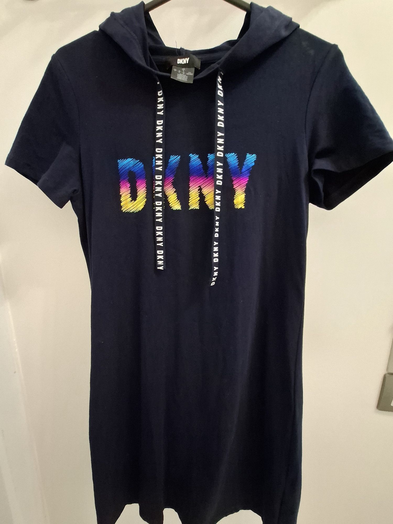 Спортна рокля DKNY