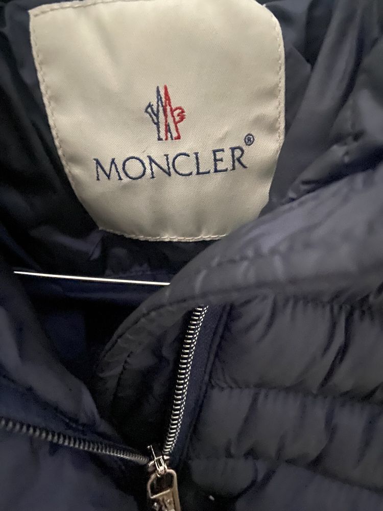 Geaca MONCLER scurta