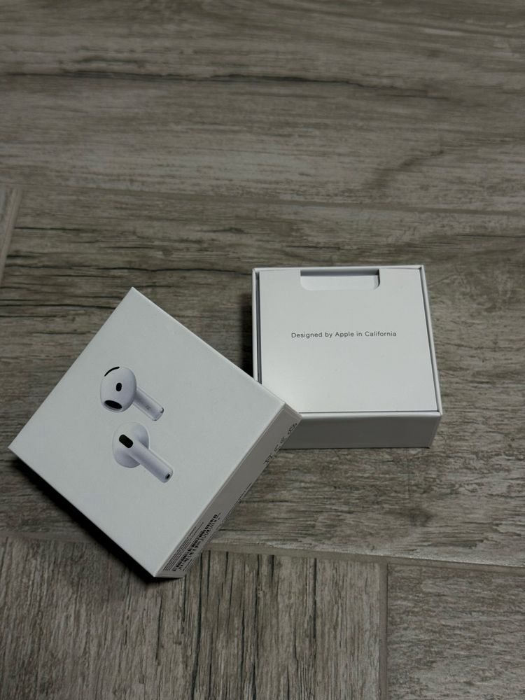 AirPods 4 Active Noise Cancellation