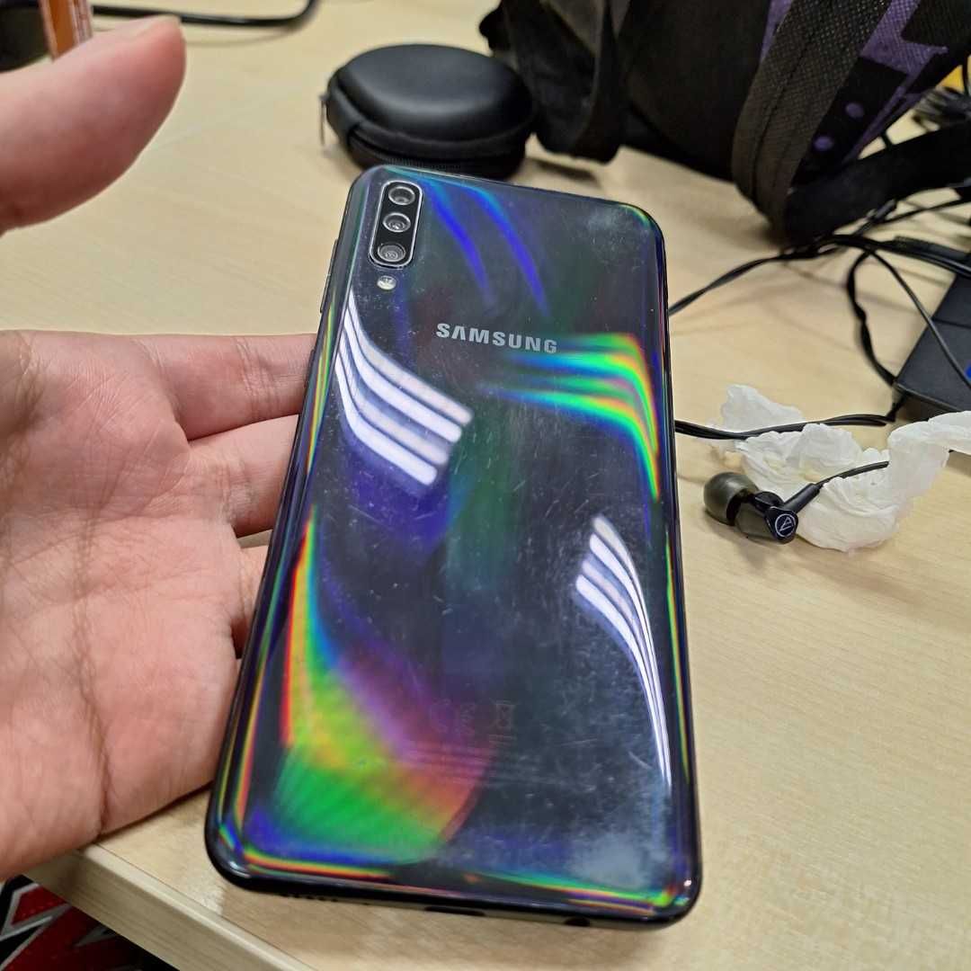 Samsung Galaxy A50