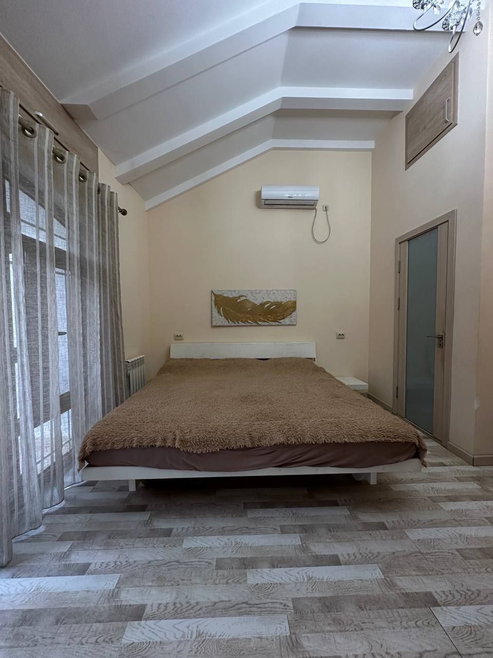 DACHA:Arbat kafe orqasida