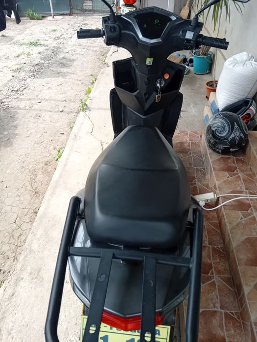 De vânzare scuter electric