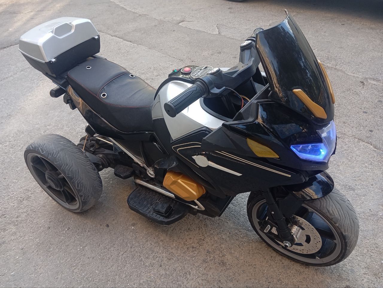 Bolalar elektro motasekili