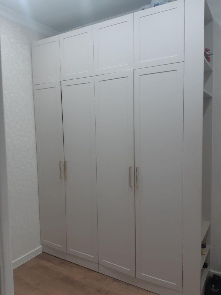 Продам шкаф из Мдф