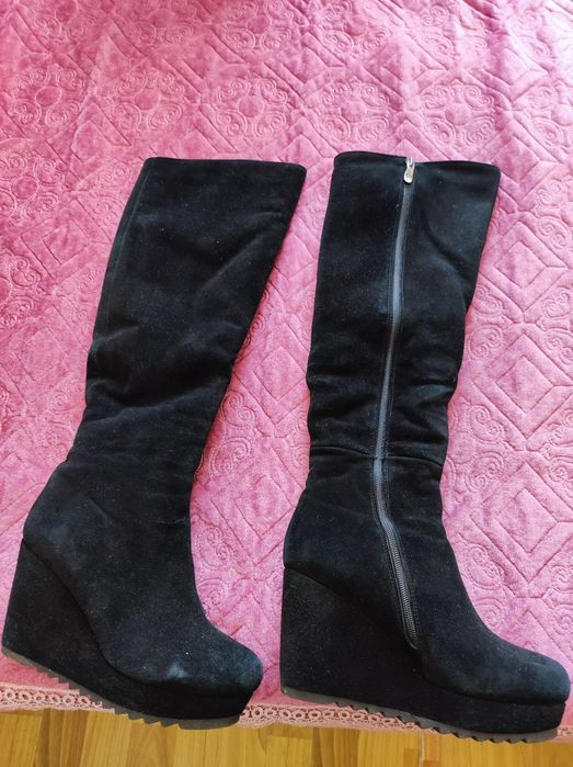 Продам сапоги замшевые с натуральным мехом б/у