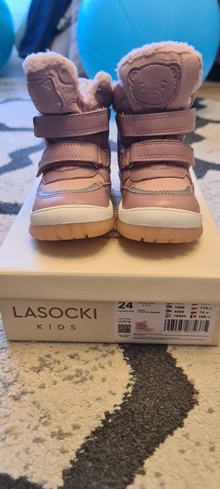 Ghete fetite pentru iarna marimea 24