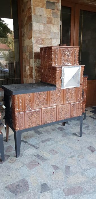 Soba de teracota premontata 4R cu plita mare si cuptor