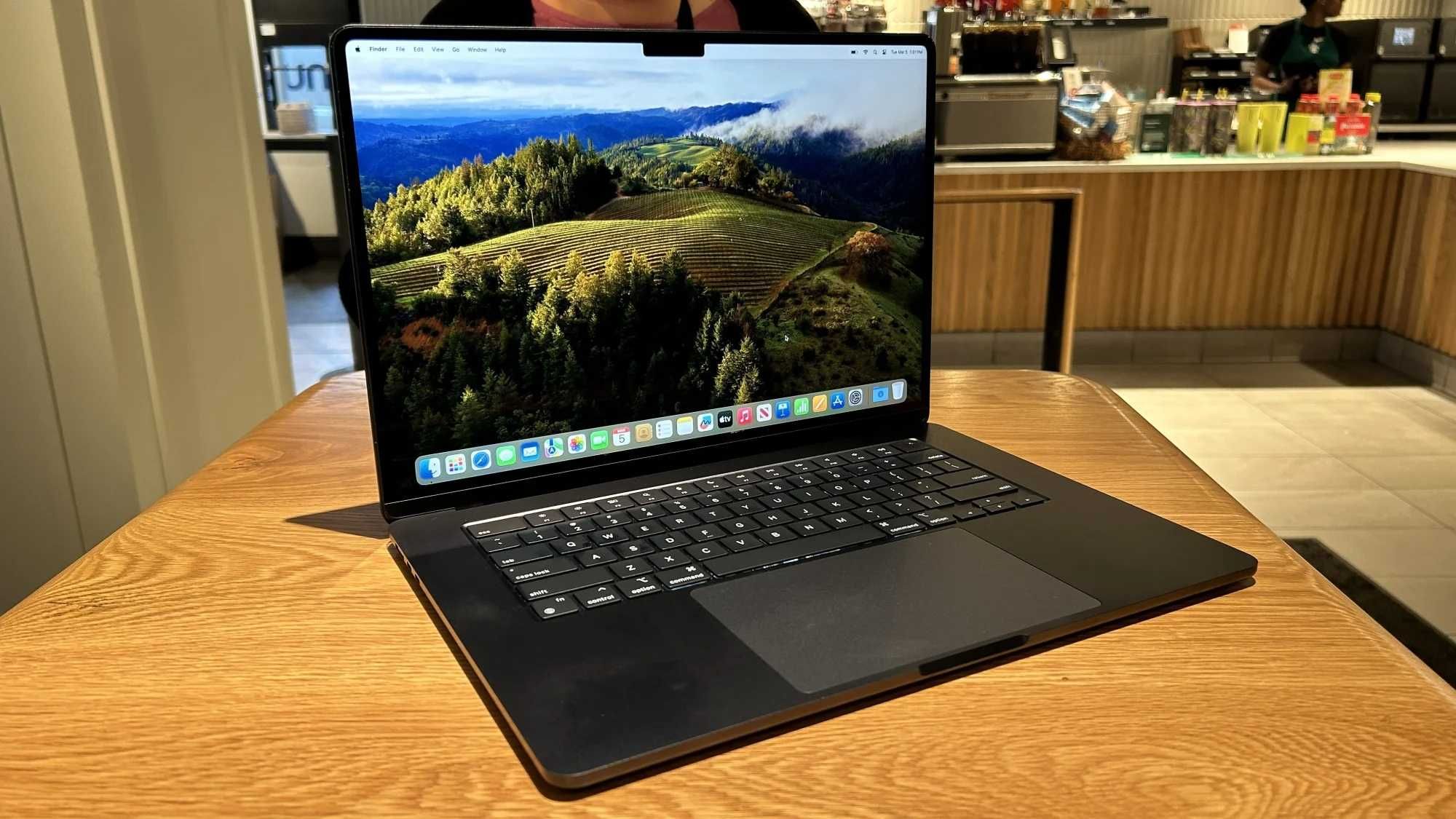 Ноутбук Apple MacBook Air 15 M3 eсть доставка