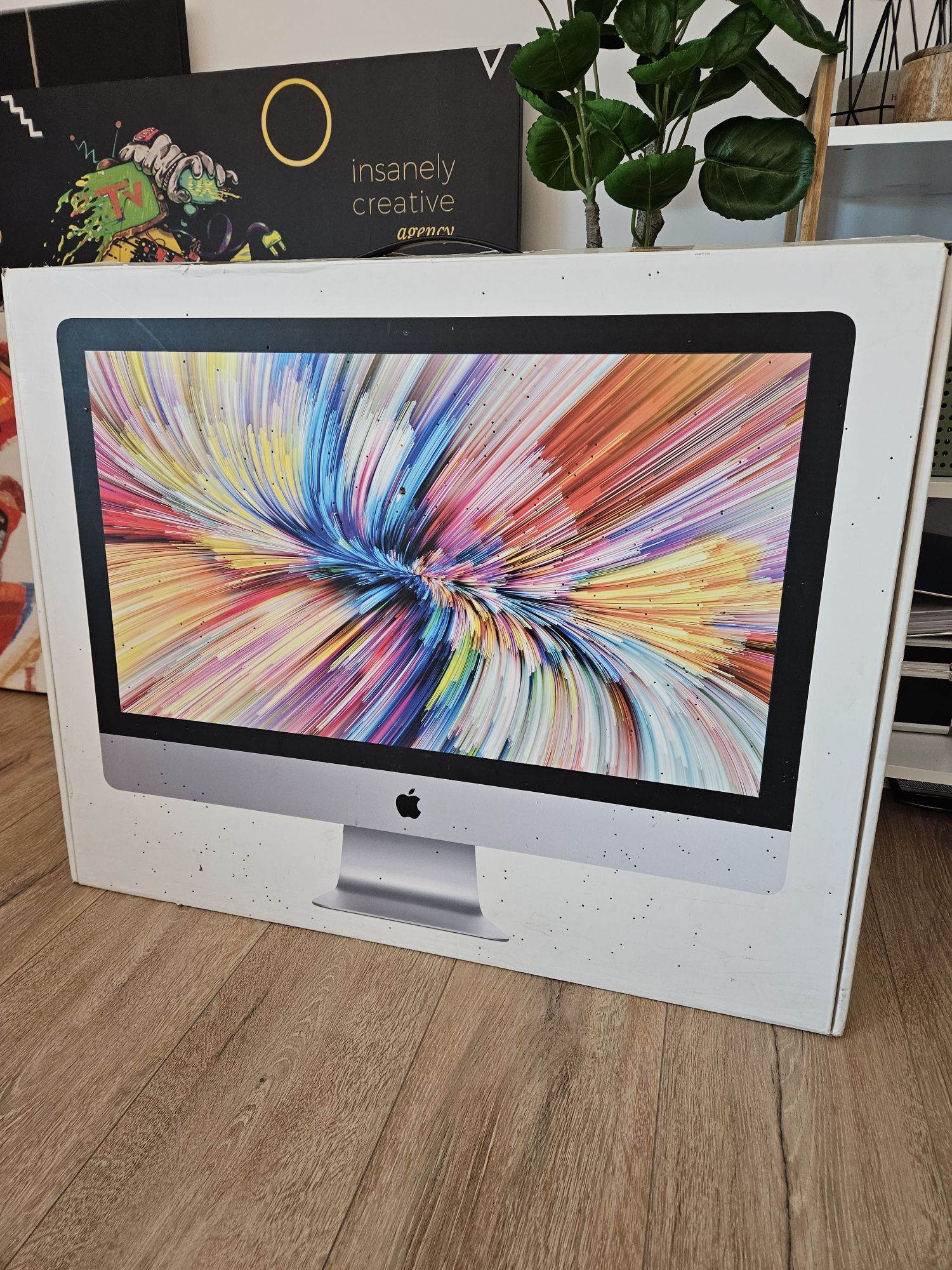 iMac 27 inch - Retina 5k, 2017, i7, 4.2 Ghz, 8GB, 1T