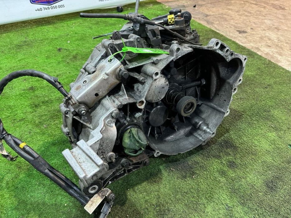 Cutie de viteze manuala 6+1 volvo v40 2.0 d d3 d5204t6 tip: m66d,tf-80sd rfcg9r-7f097-cea, an 2013