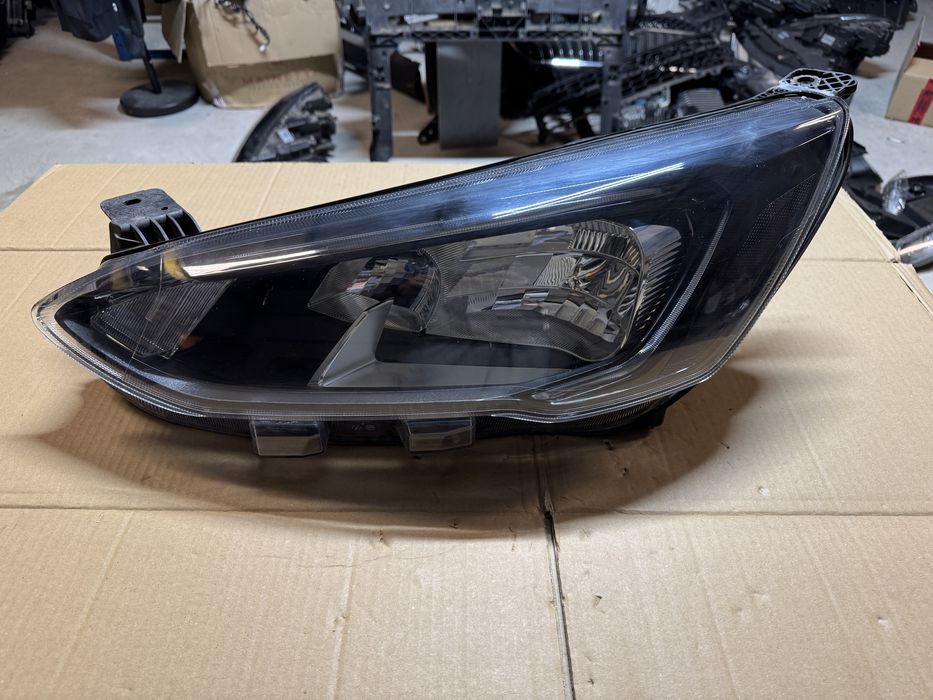 Far stanga Ford Focus 4 Led interior negru 2019/2020/2021/2022/2023