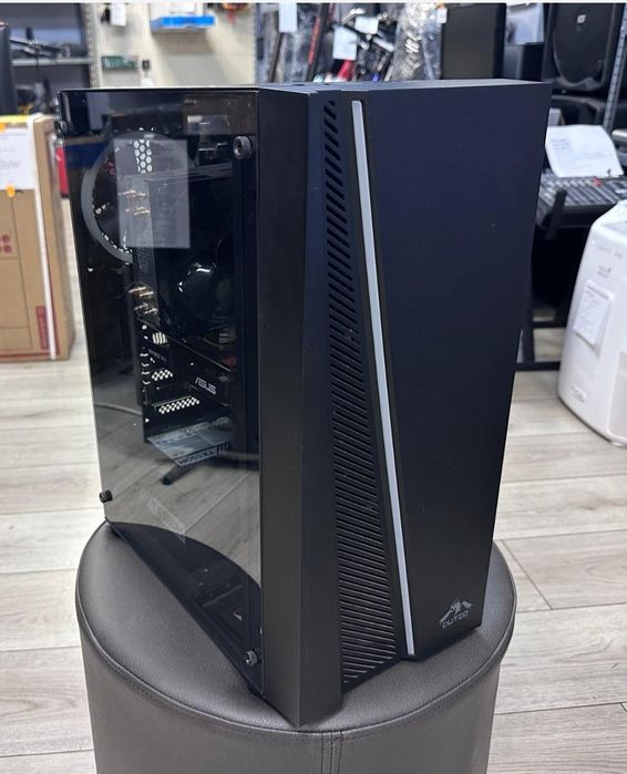 Amanet F28: Unitate PC Gaming i7 SSD 250GB nVidia GTX 1050 TI