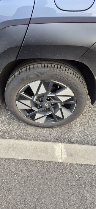 Anvelope vara 215/55/R18