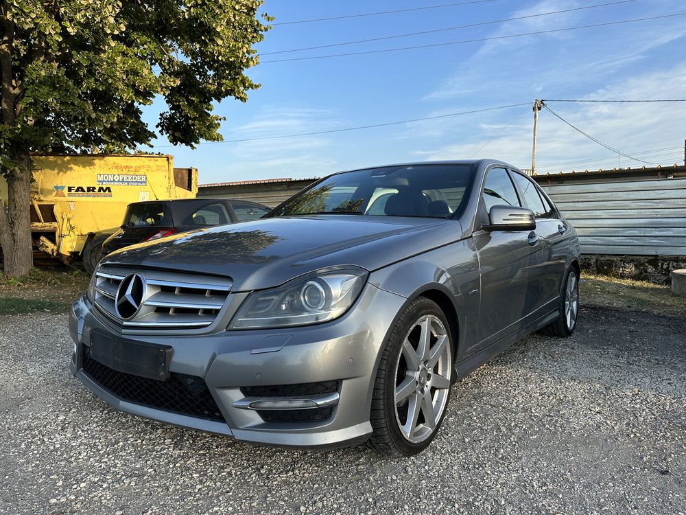 Mercedes C220CDI на части