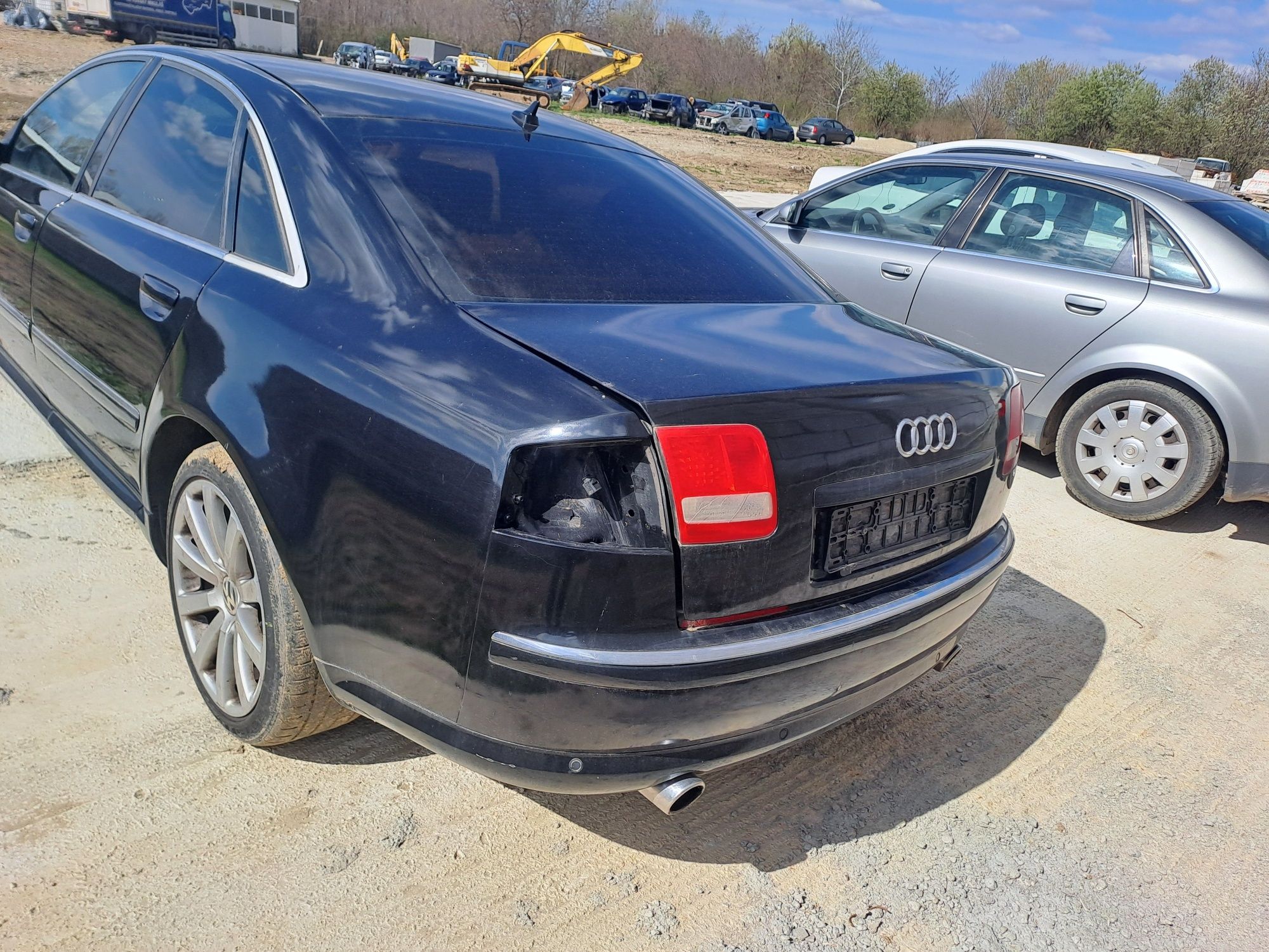 Dezmembrez Audi A8 cod motor ASB