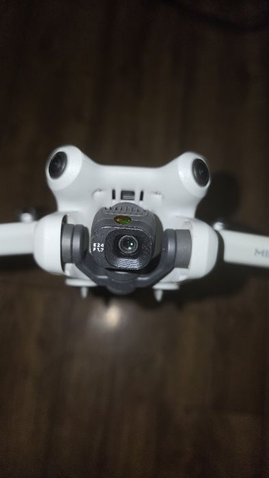 Дрон DJI Mini 4pro