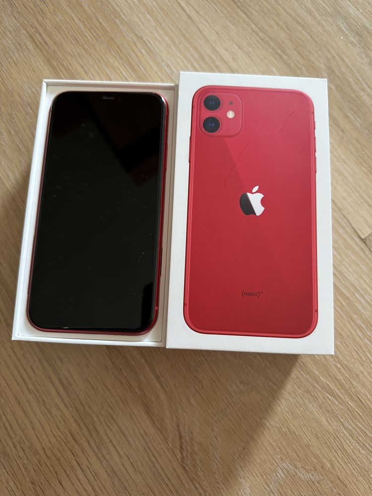 IPhone 11 red 64GB версия 83% батерия