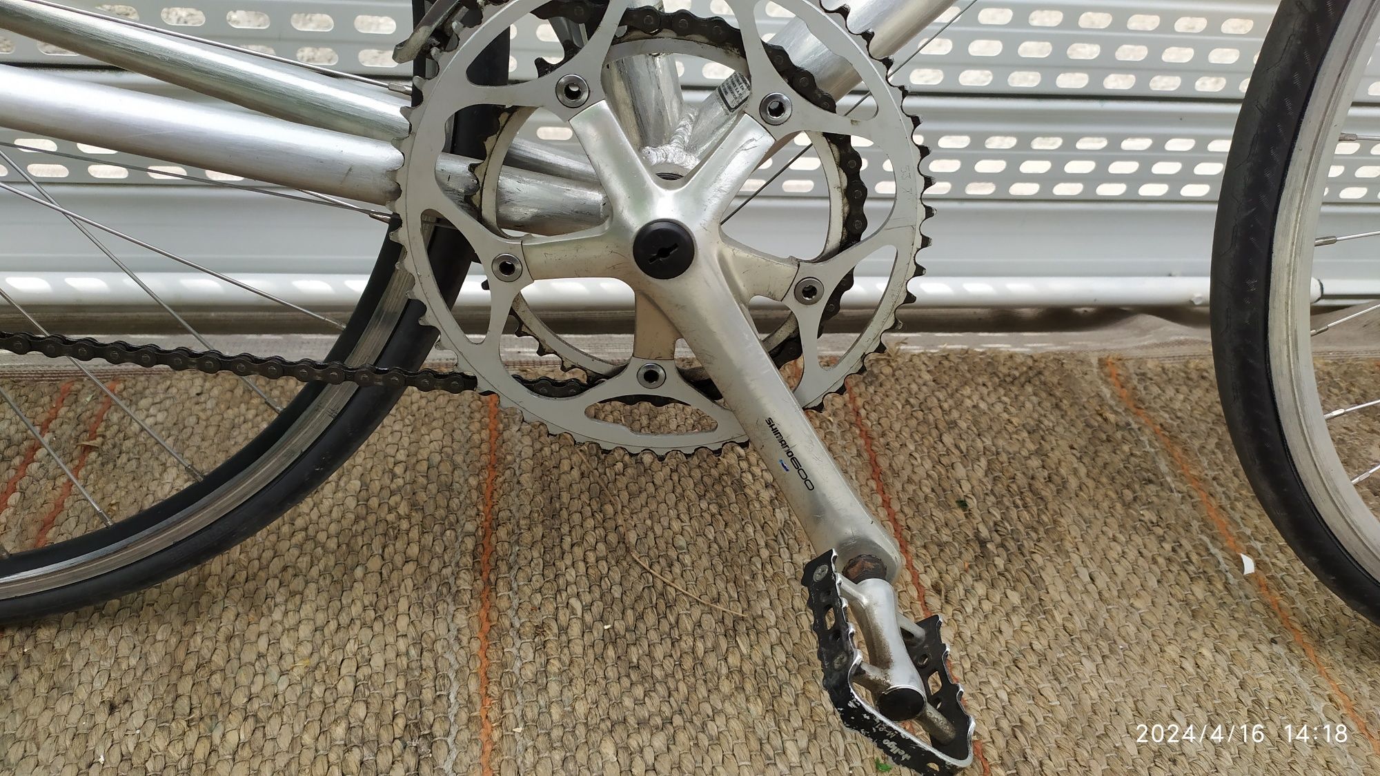Шосеен велосипед Giant, алуминиева рамка