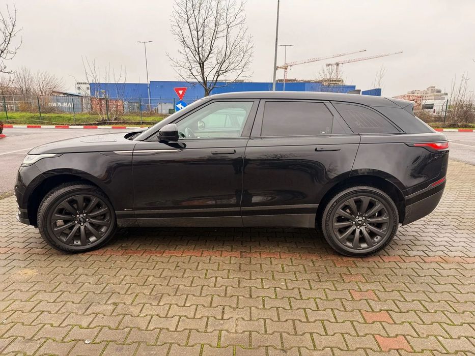 Land Rover Range Rover Velar Range Rover Velar R-Dynamic–Matrix-Panoramic-4x4-2.0 benzină, 250 CP
