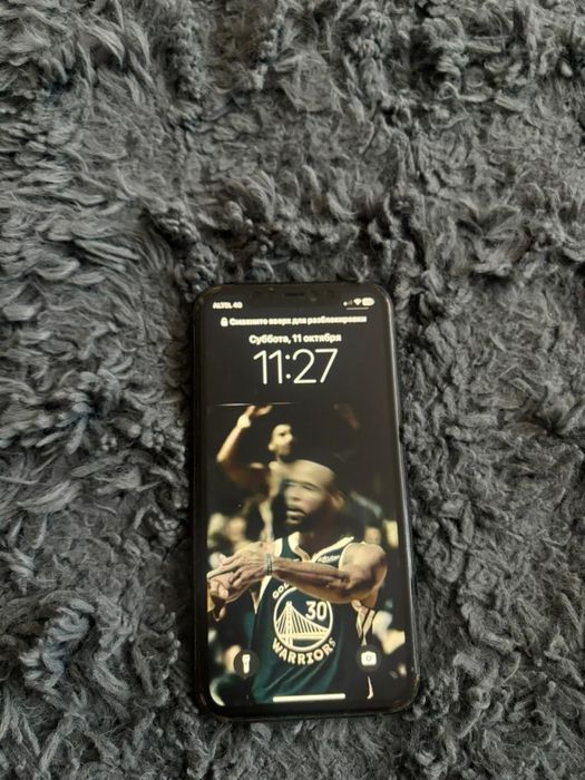 iPhon 11 в отличном состоянии