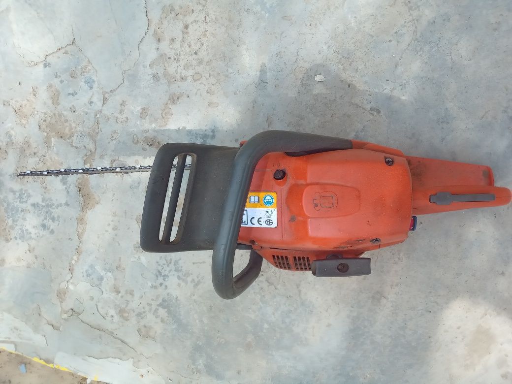 Vand sau schimb drujbă husqvarna