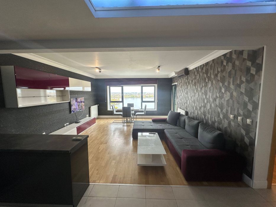 Proprietar închiriez 2 cam premium Emerald Residences (parcare, sala)