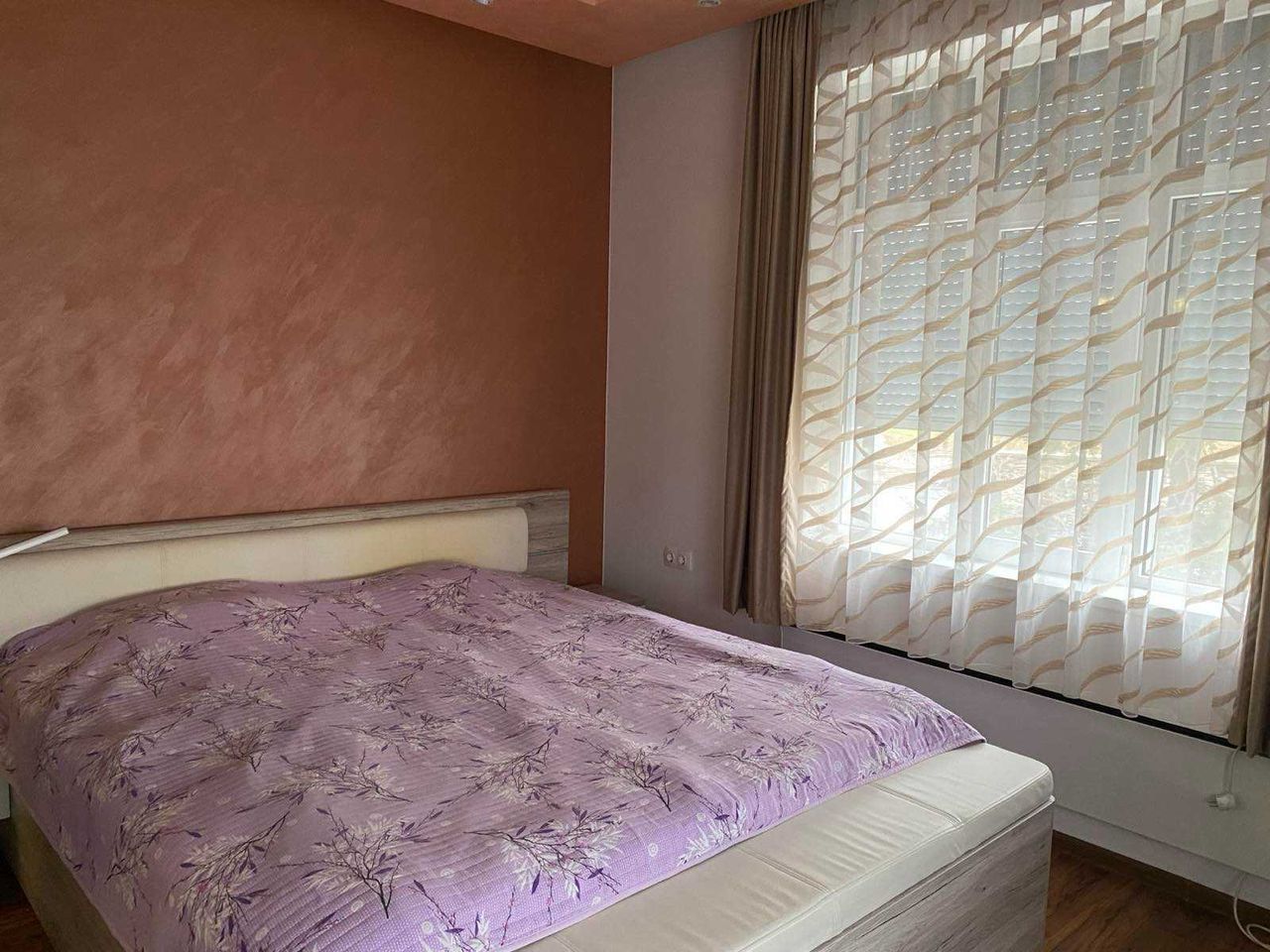 Продава се Къща в Карлово - 292 кв.м за 682 €/кв.м - Снимка #19