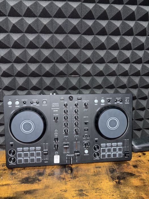 Pioneer DJ FLX-4 ! Nou
