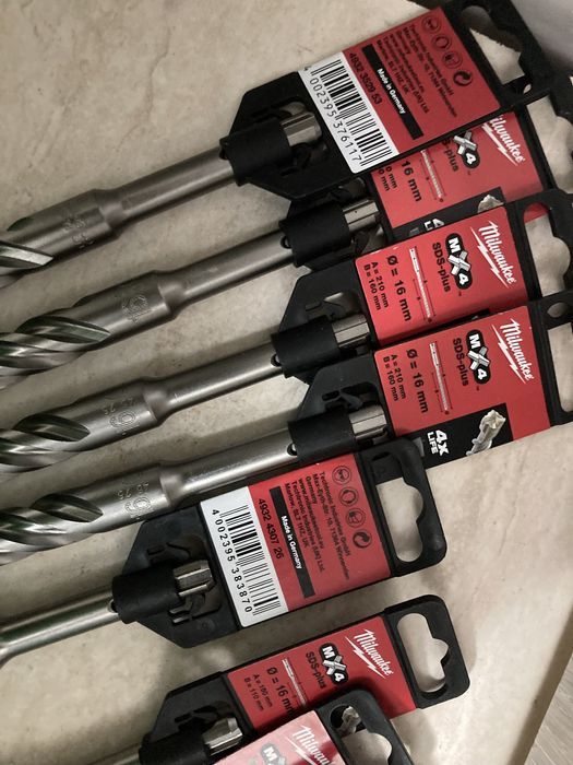 Burghiu Milwaukee Sds Plus 16x160mm si 16x210mm MX4 4 Taisuri