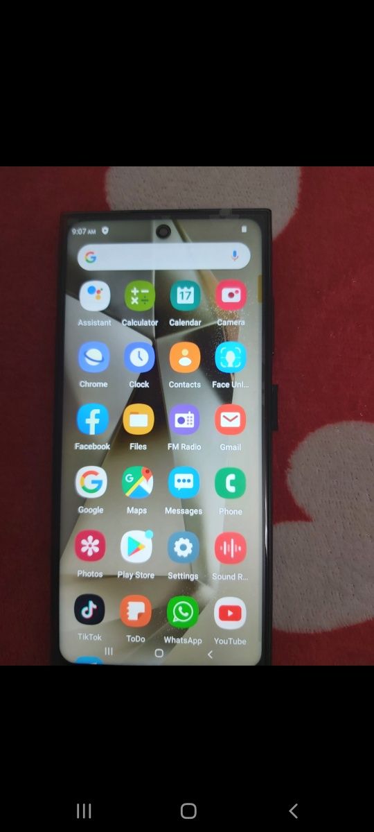 Vând telefon ca nou are memorie 256GB +8GBRami