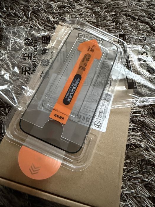 Folie sticla privacy iphone 16 pro max/Iphone 17/ 17pro/ 17pro max!