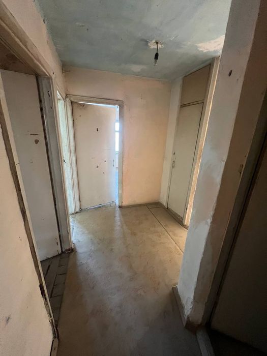 Продается 3 комнатная квартира