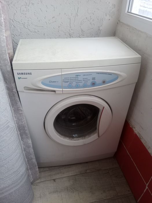 Стиральная машина автомат