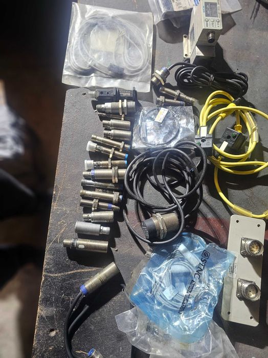 senzori industriali – Wenglor, Schneider, Balluff, Autonics etc