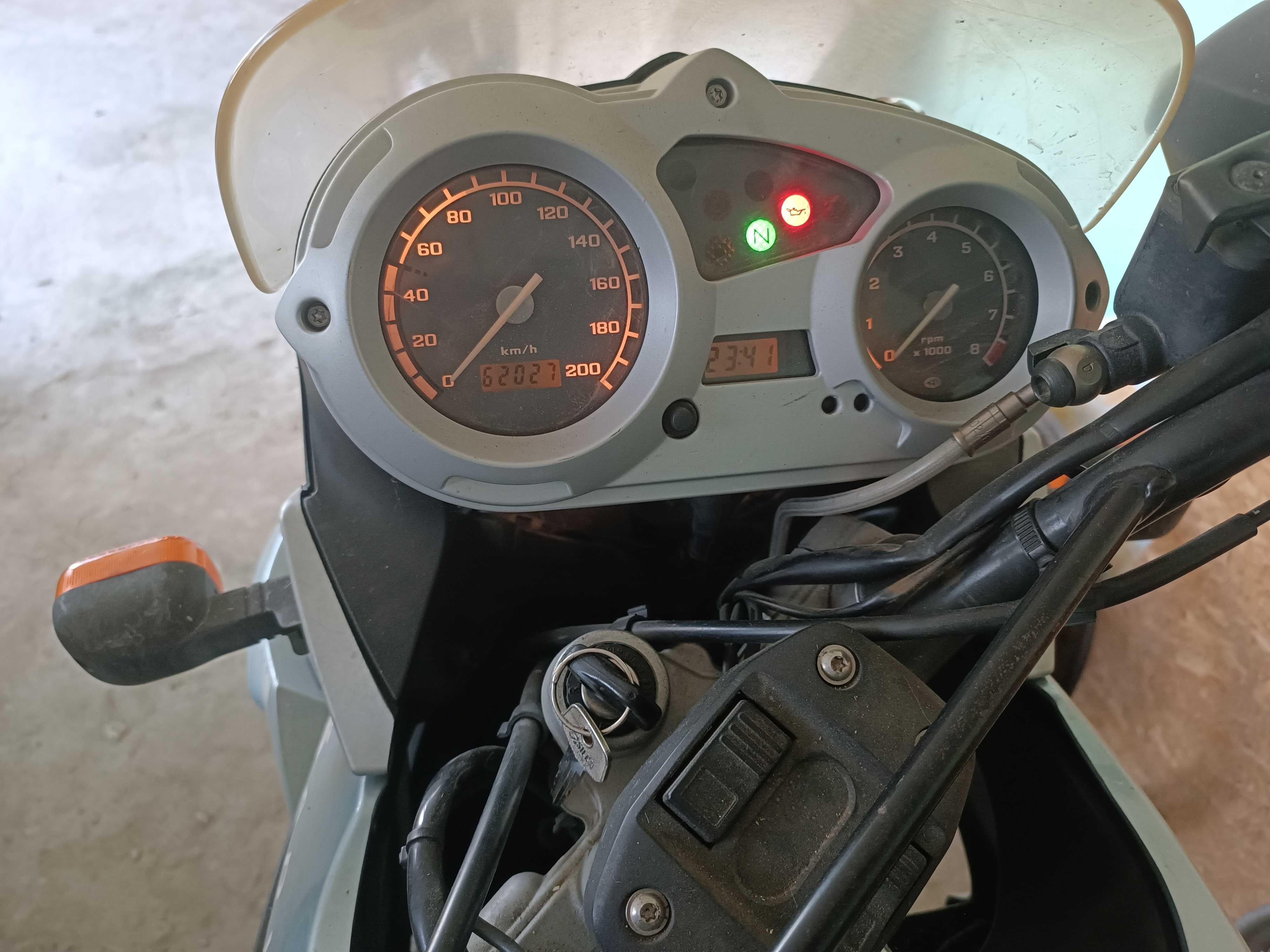 Motocicleta BMW F 650 GS