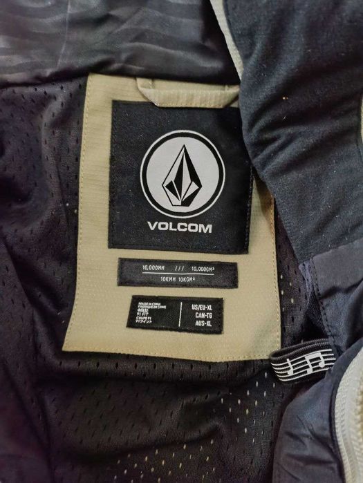 СКИДКА! Куртка VOLCOM меюрана 15к, для горолыжного спорта