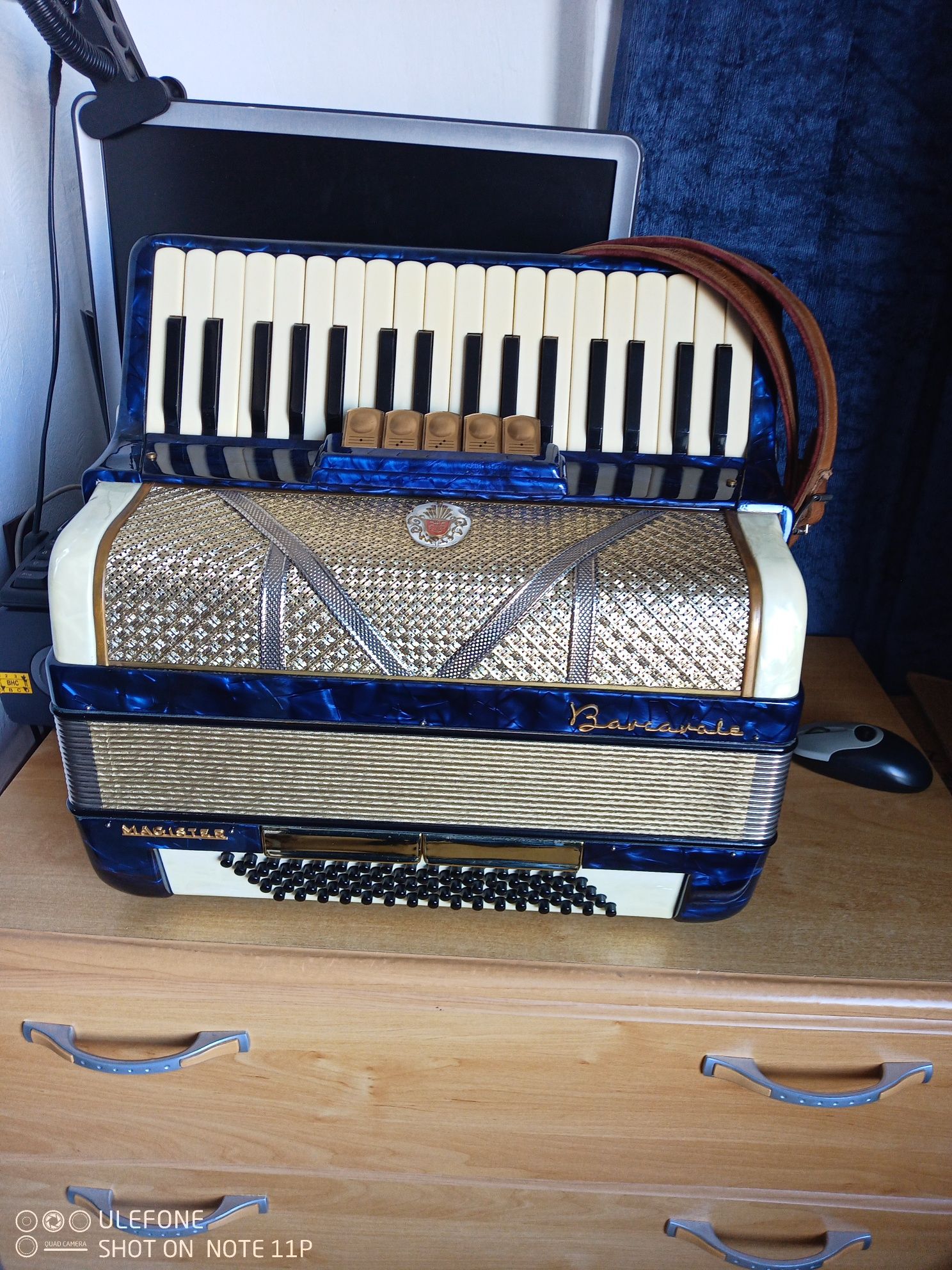 Acordeon barcarole 80 basi