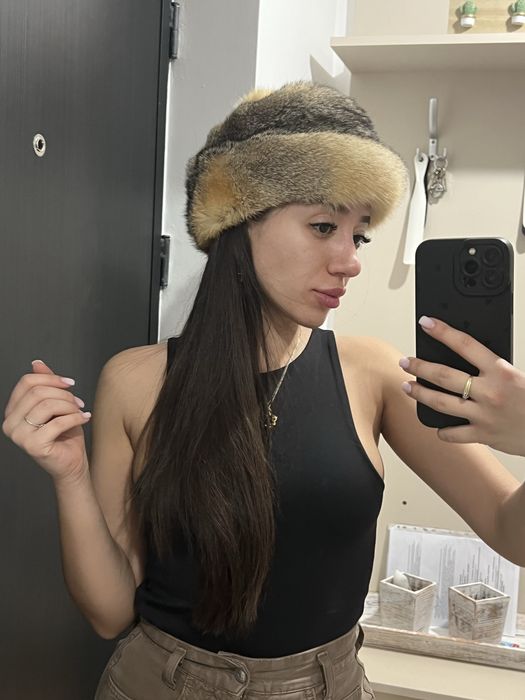 Caciula blana naturala vulpe canadiana