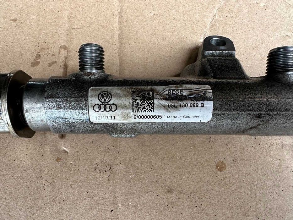 Rampa injectoare completa 1.6 TDI CAY