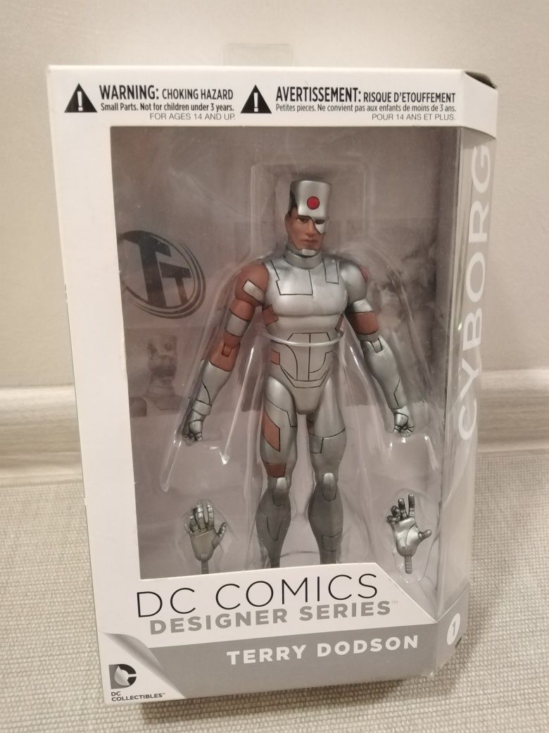 Figurina DC Comics Designer Series - Cyborg [18 cm]